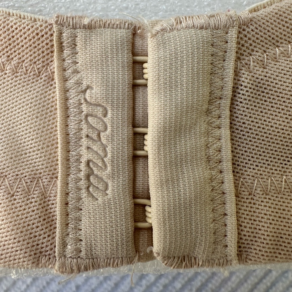 Soma Bra Beige Sheer Lace Underwire Embroidered 40C - Picture 6 of 14